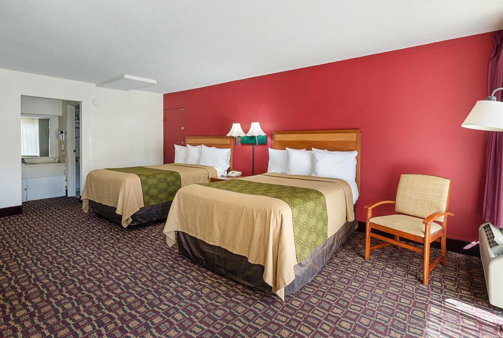 מרטינסוויל Econo Lodge מראה חיצוני תמונה