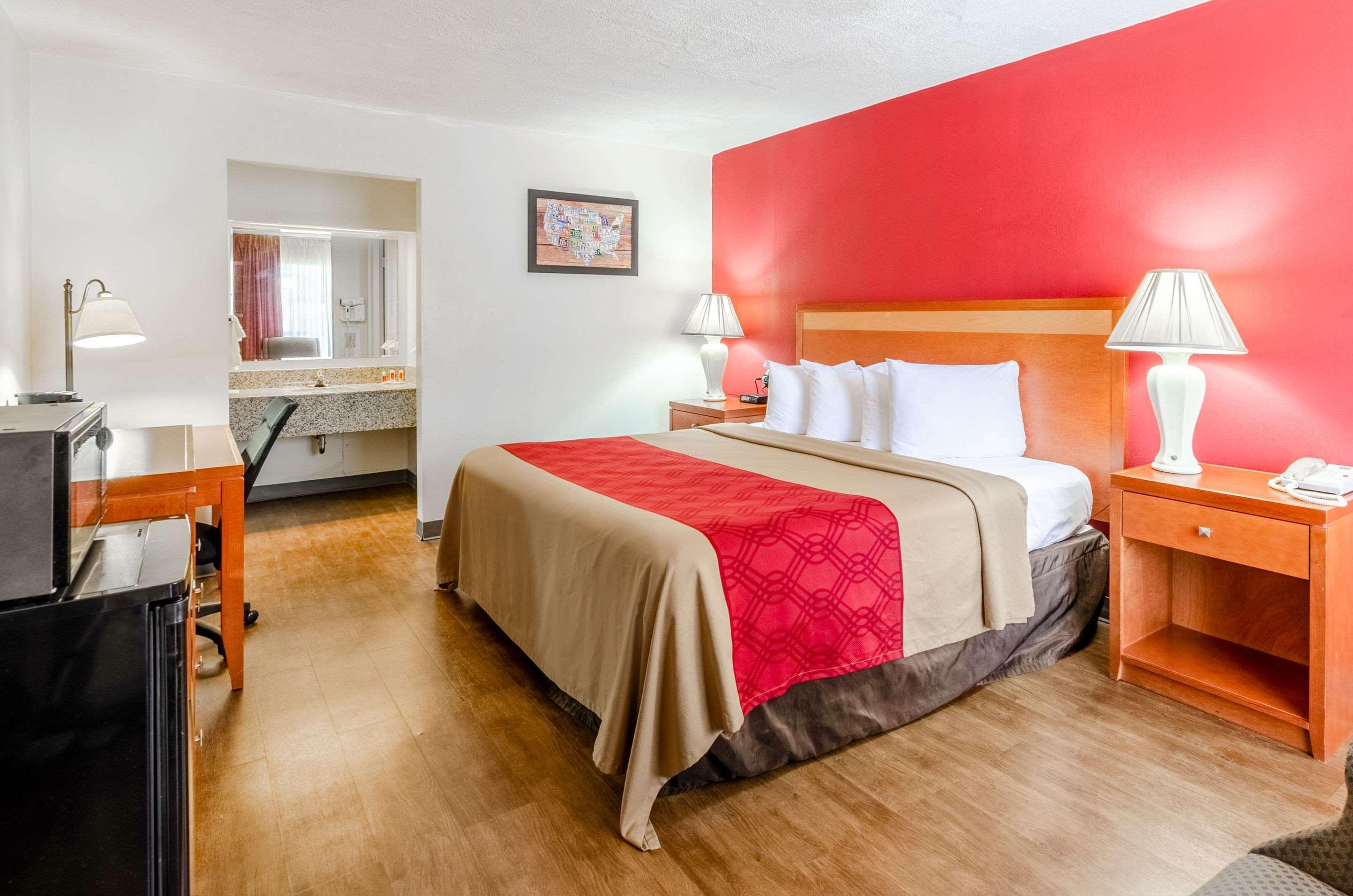 מרטינסוויל Econo Lodge מראה חיצוני תמונה