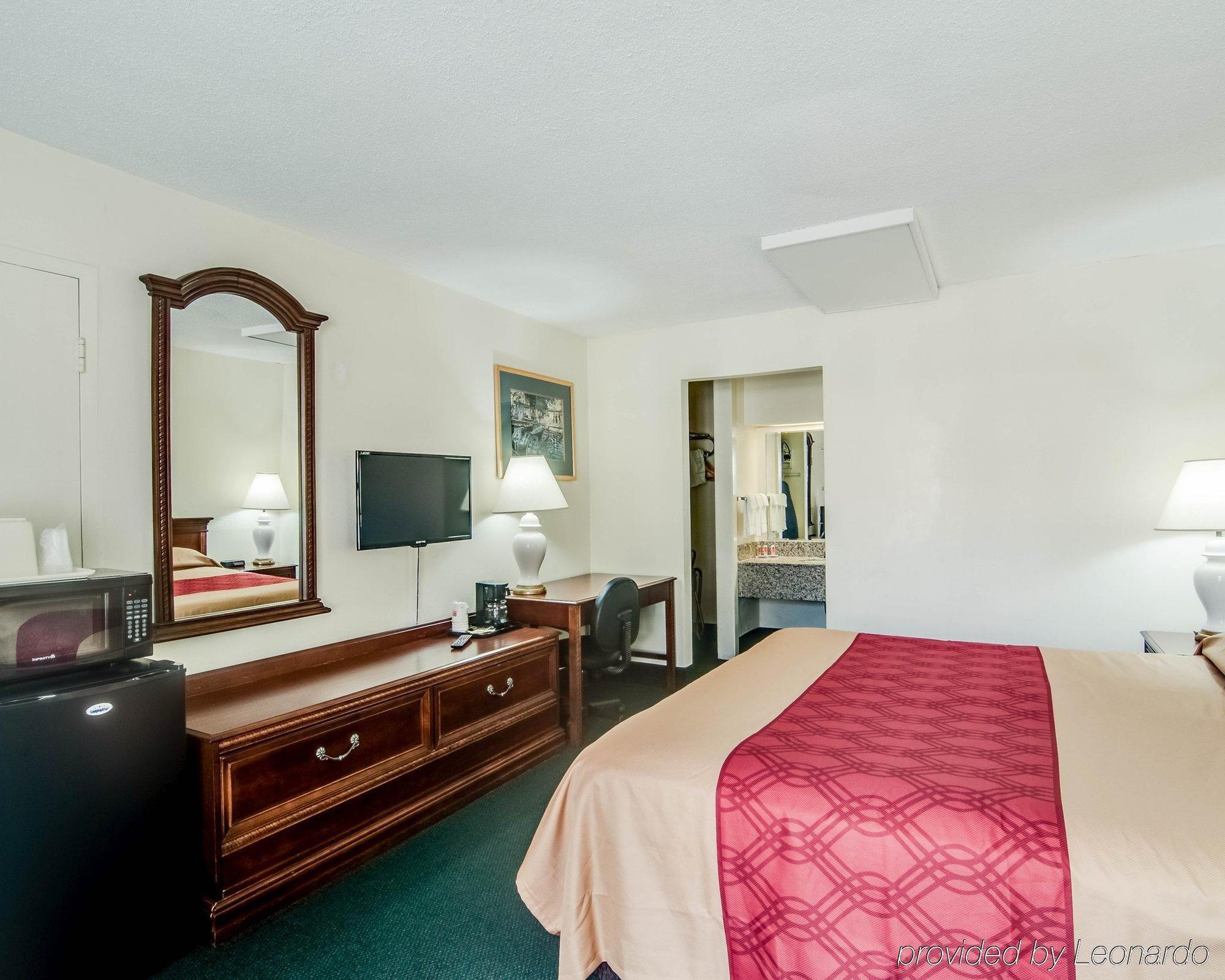 מרטינסוויל Econo Lodge מראה חיצוני תמונה
